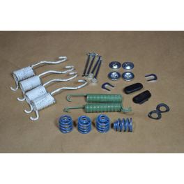 KIT MATERIEL DE FREIN AV A TAMBOURS MUSTANG 65-70 6CYL