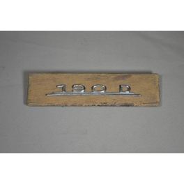 CACHE TABLEAU DE BORD MERCEDES 190D PONTON