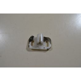 AGRAFE DE MAINTIEN CABLE D OUVERTURE PORTE PORSCHE AGRAFE DE MAINTIEN CABLE D OUVERTURE PORTE PORSCHE