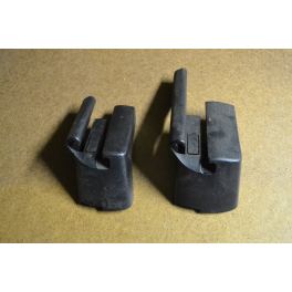 PAIRE DE CACHES DE GLISSIERES DE SIEGE DROIT PORSCHE BOXSTER / 911 PAIRE DE CACHES DE GLISSIERES DE SIEGE DROIT PORSCHE BOXSTER / 911